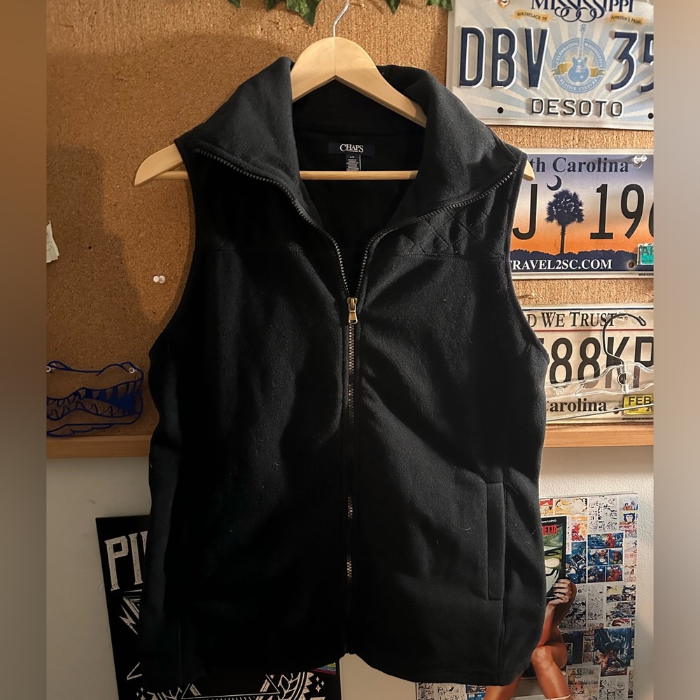 Chaps fleece vest